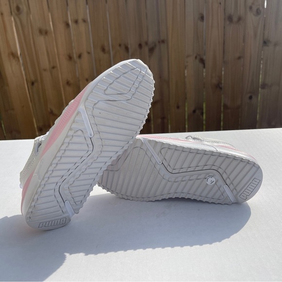 NWOT Puma Pacer Future Web Slip On Pink Size 3c - Picture 7 of 8